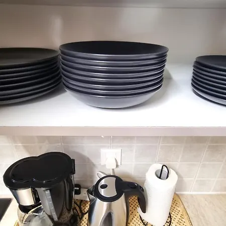 דירה 5 Min Walk To Beach, Perfect Seaside Escape