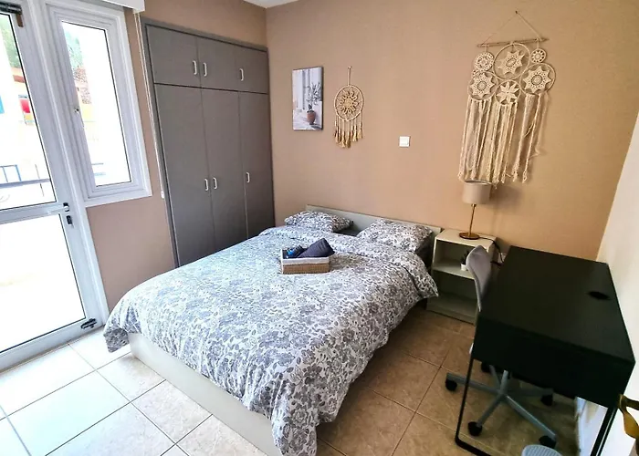 5 Min Walk To Beach, Perfect Seaside Escape