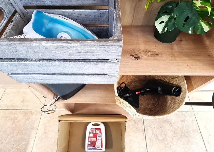 5 Min Walk To Beach, Perfect Seaside Escape * Larnaca